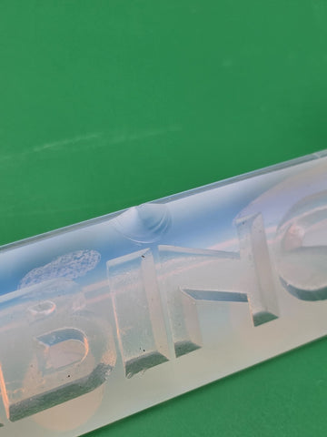 Set Of 2 Vintage Signed Sabino France Opalescent Glass Knife Rest “vase” & Sign.