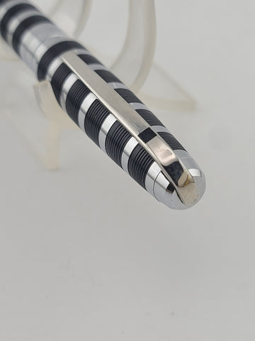 Vintage S.T. Dupont Paris Rollerball Pen 5JO4- B46 Black Silver Made France