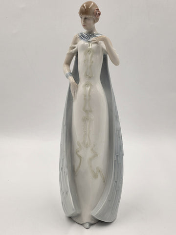 Reflections Royal Doulton Debut HN3046 Porcelain Figurine 1985. Hand Signed.