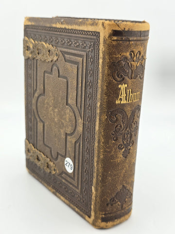 ANTIQUE 19TH C VICTORIAN BROWN CABINET TIN TYPE PHOTO FAMILY ALBUM. ALMOST FULL.