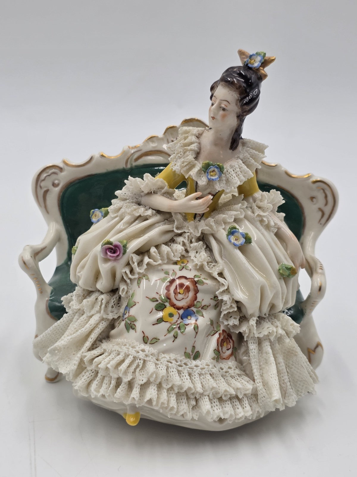Vintage Dresden Lace Porcelain Lady Figurine Seated On Settee Sofa Germany 1078