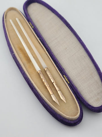Antique 1890's Victorian Mother of Pearl Dip Pen Set 10K Solid Gold  Nibs W Case