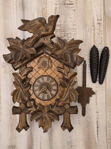 Schneider Black Forest Cuckoo Clock Regula 25-C 1 Day Carved Bird Germany. Read.