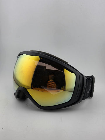Julbo SnowTiger Ski Goggles Gold Lens Black Frame Snowboard Winter Gear. Read.