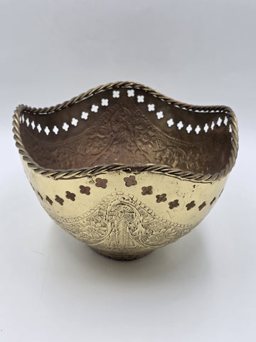 Large Antique Hand Hammered Brass Pierced Floral Bowl Jardiniere Rope Rim