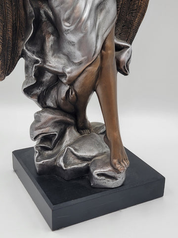 Rare Large Original 1994 Austin Sculpture Guardian Angel Figurine Statue. 19 In.