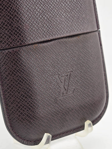100% Authentic Louis Vuitton Brown Leather Men's Cigar Travel Storage Case.