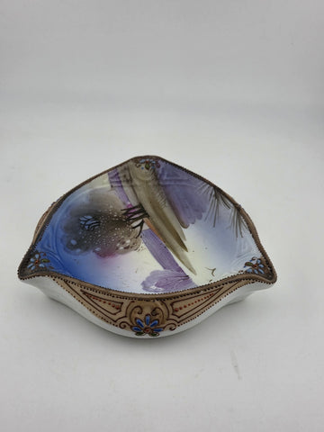 ANTIQUE ART NOUVEAU C1920 UNIQUE TRIANGULAR NIPPON DISH/HAND PAINTED W GOLD TRIM