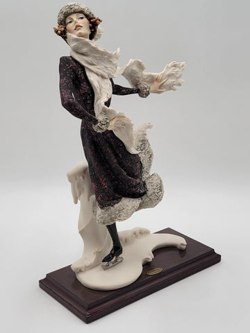 G.Armani Figurine Skating Lady Winter Capodimonte Sculpture Art 0542C New In Box