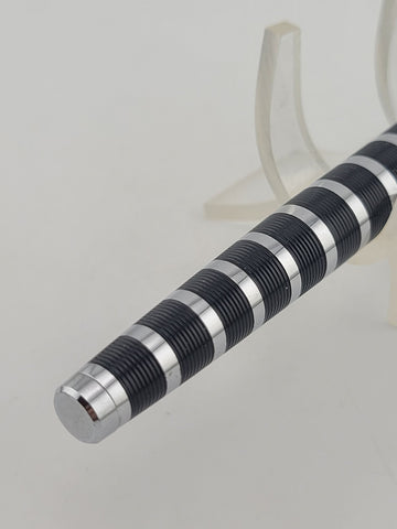 Vintage S.T. Dupont Paris Rollerball Pen 5JO4- B46 Black Silver Made France