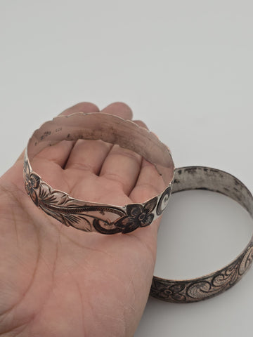 Vintage Pair Sterling Silver 925 Floral Engraved Bangle Bracelets 81g 8.5" Cuff