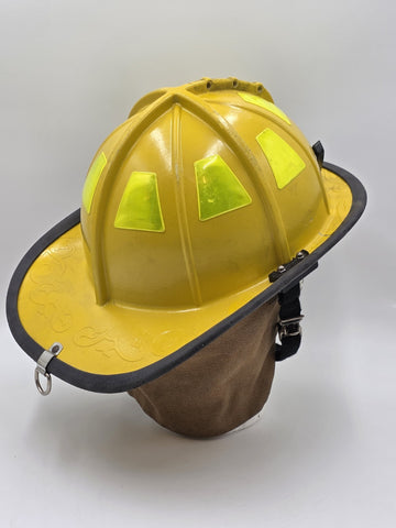 Vintage MSA Cairns 1044 2015 Yellow Firefighter Helmet Front Visor No Scratch