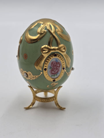 Set Of 4 Franklin Mint House of Faberge Jeweled Imperial Eggs Stands Boxed