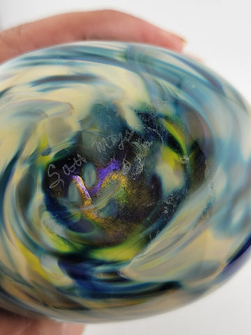 Rare One Of A Kind Collectible Scott Meyer 2009 Signed Fused Glass Vase.