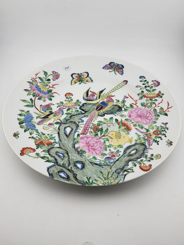 vintage Chinese hand painted CPC MADE IN MACAU Plate. Minor Chip