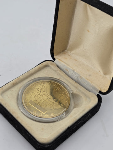 Rare Siegfried and Roy Gold Plated Magicians of the Century Coin #1915 w Case