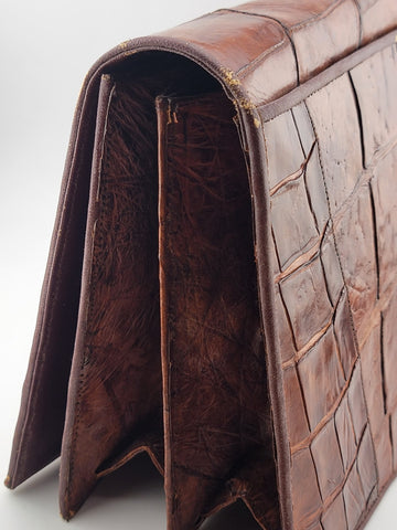 Antique Fabulous Caramel 1940's-50's Genuine Hornback Alligator Purse.