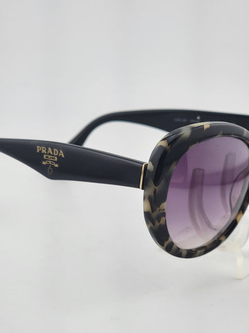 RARE Vintage Authentic PRADA Ladies Havana Matte Brown Sunglasses SPR 12P.