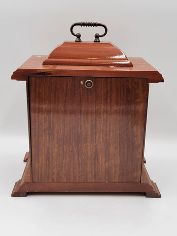 BEAUTIFUL ESKA WIND UP ESKA SHELF MANTEL CLOCK BRAZIL WESTMINSTER CHIMES. As-is.