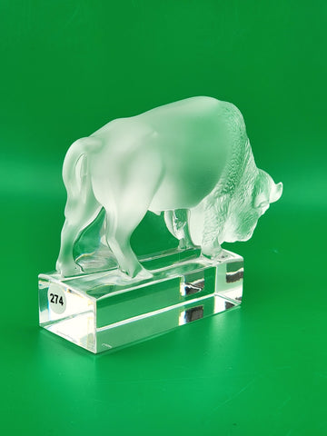 VINTAGE LALIQUE BUFFALO BISON PAPERWEIGHT FIGURINE FRANCE SIGNED. VG CONDITION