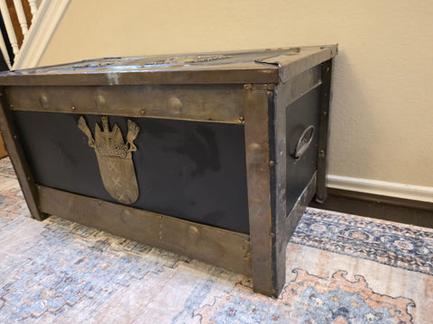 Private: RARE ANTIQUE 19TH C CONTINENTAL BRASS BOUND KINDLING BOX W ARMORIAL.