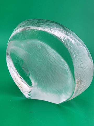 Rare Set Of 2 Mats Jonasson Fish And Bald Eagle MJ Sweden Art Glass Paperweights