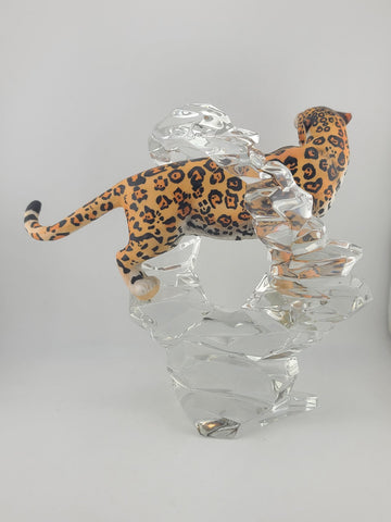 LEOPARD Porcelain Figurine Germany Lead Crystal Cliff Sculpture FRANKLIN MINT 8”