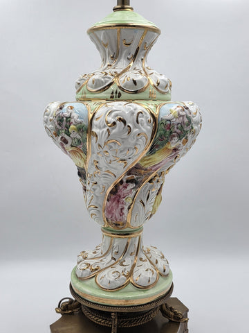Vintage Italian Capodimonte Hand-Painted Porcelain Table Lamp W Metal Base.