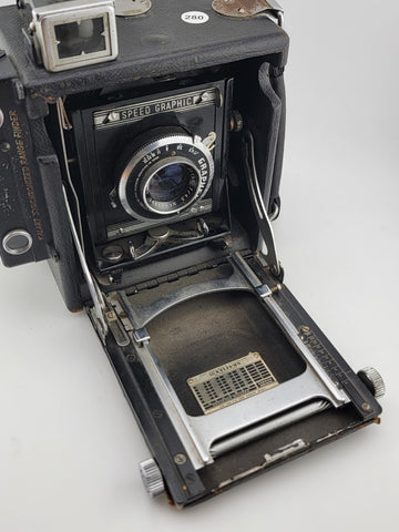 Graflex Speed Graphic 2 1/4 x 3 1/4 Fld Camera. Graphex 101mm f4.5 Lens Untested