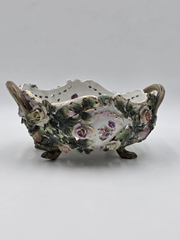 Ceramic and Porcelain Sculptures / Figurines