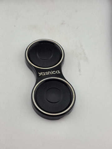 Vintahe Yashica A TLR  Medium Film Camera W case/lens cap. Mint Cond. Looks New.