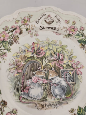 Vintage Brambly Hedge Royal Doulton “summer" Tea Cup & Plate. Cracked Cup.