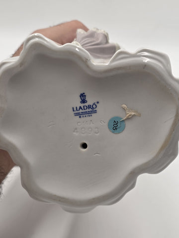 Lladro "Walking with the Puppy Dog" by Jose Roig #4893 Retired Vintage 1974 MINT