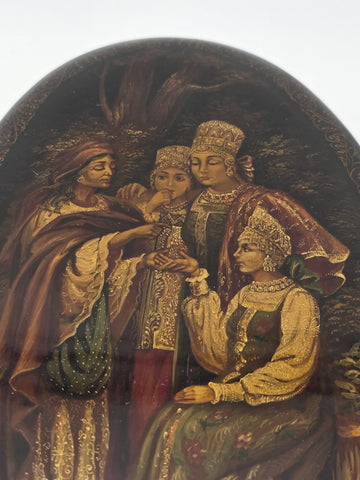 Vintage Russian Fedoskino Lacquer Box Hand Painted Signed Oval Folk Art Jewelry