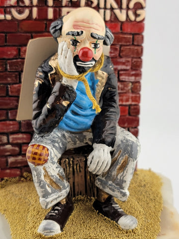 Rare Ron Lee Clown "No Loitering" Vintage Hard to find Clown sitting 24k GF