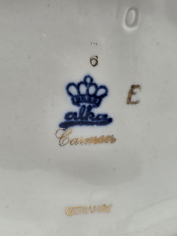 Antique Crown Alka Dresden CARMEN Lady Floral German Flamenco Dancer Gremany