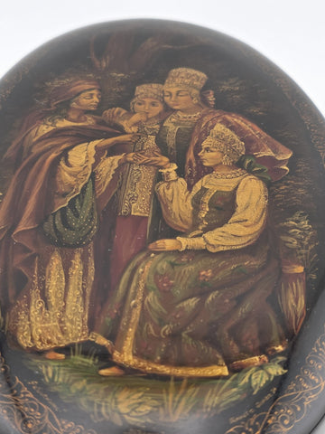 Vintage Russian Fedoskino Lacquer Box Hand Painted Signed Oval Folk Art Jewelry