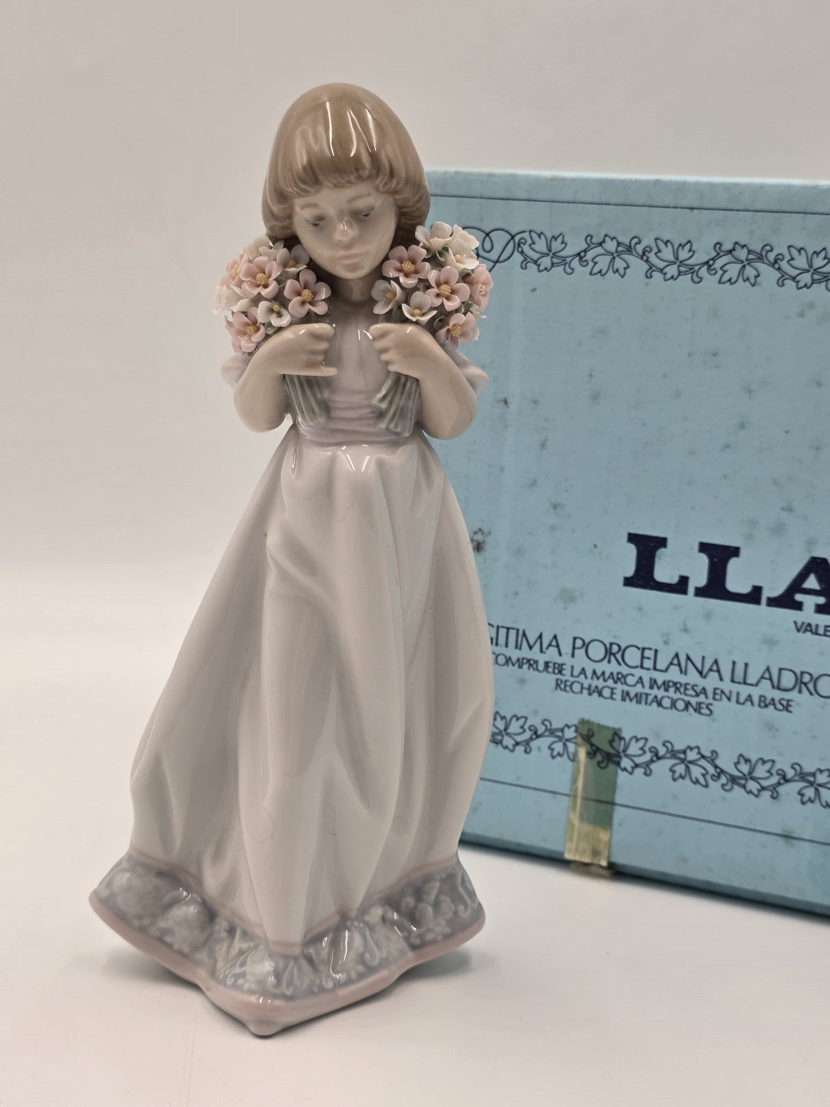 Lladró 7603 Spring Bouquet 1987 Limited Edition Collector's Society Piece w/Box