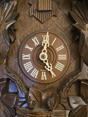 Vintage German Black Forest 8 Day Cuckoo Clock Regula 34-J Carved Birds. Works