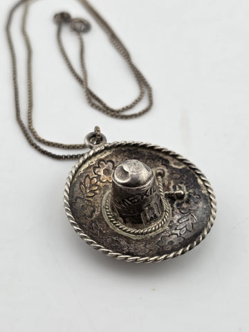 Vintage Taxco 925 Sterling Silver Mexico Sombrero Hat Pendant Necklace.