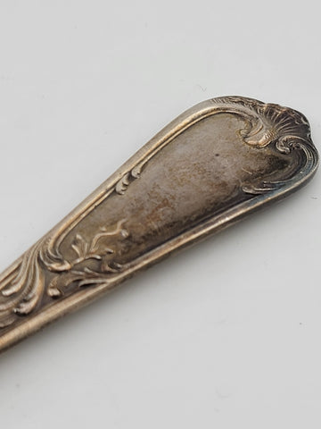 Antique Set Of 12 Small Silver Plated Spoons in Case from Ercuis Pompadour.