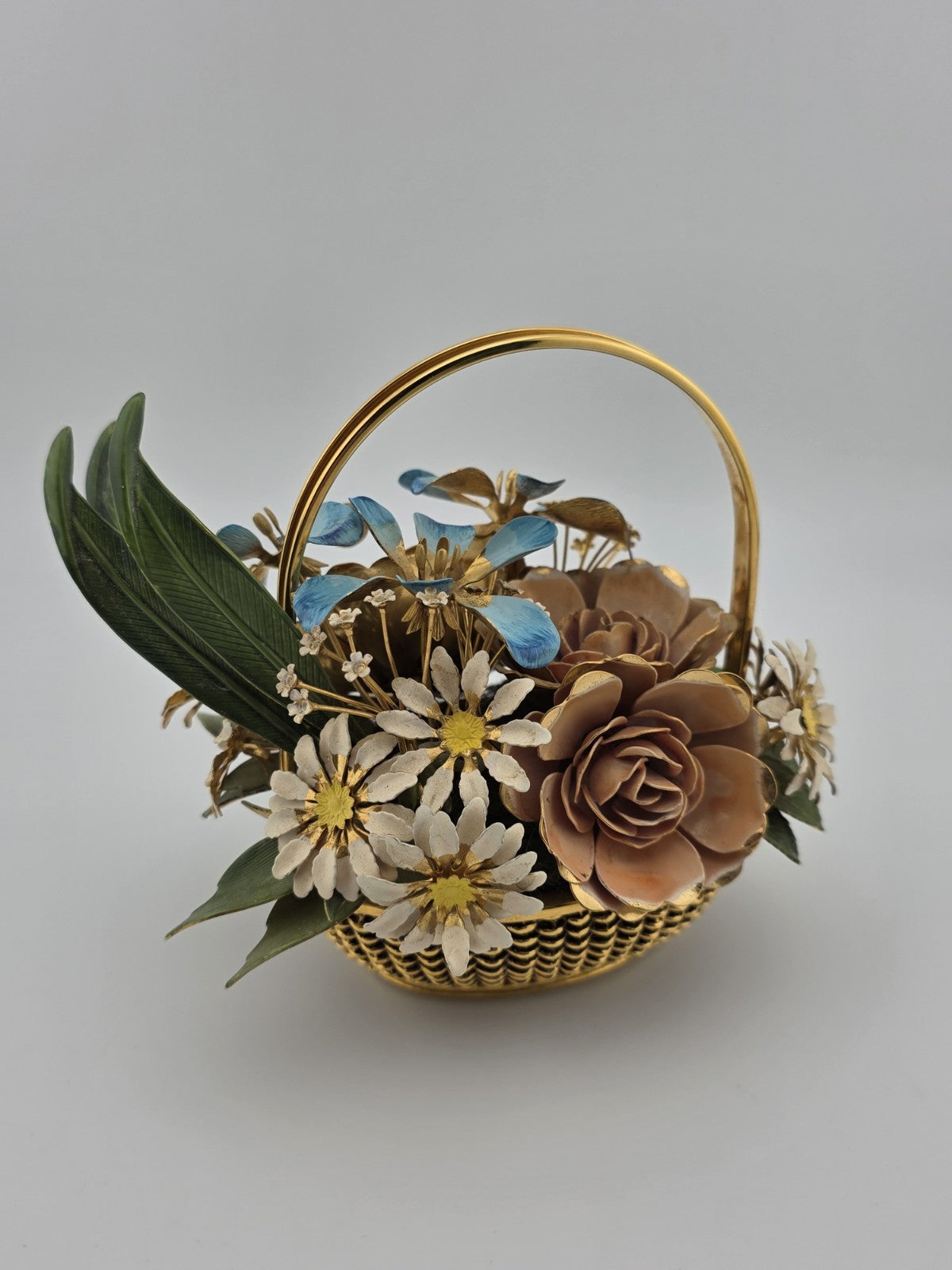 Vintage 1977 Gloria Vanderbilt Flowers of the Seasons Summer Boquet Metal Basket