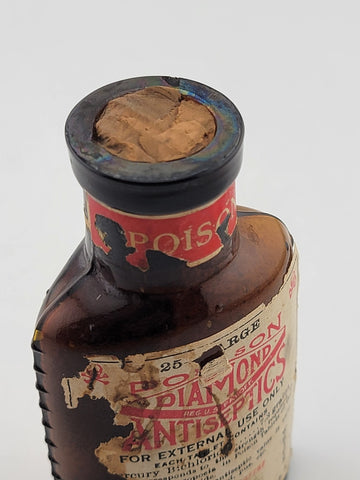 Very Rare Antique POISON Diamond Antiseptics Medicine Bottle W Original Label.
