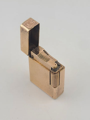 Vintage Small S.T. Dupont Paris Ligne 1 Mesh Pattern Gold Plated Gas Lighter.