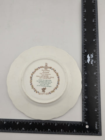 Collectible Royal Doulton Brambly Hedge Autumn Teacup/Coffee Mug & dessert plate