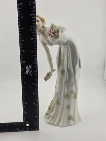 Royal Doulton "SUMMER'S DARLING" Figurine HN3091 Reflection Collection Signed.