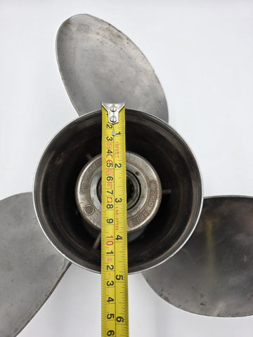 Vintage Stiletto Stainless Steel 3 Blade Boat Propeller 20321 01421 Spline Hub