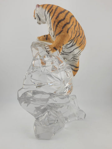 VTG Franklin Mint Bengal Tiger on a Crystal Glass Rock Sculpture 9.5" Mint Cond.