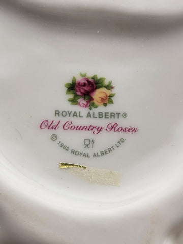Royal Albert Old Country Roses Porcelain Bunny Rabbit Teapot Decoration VG Cond.