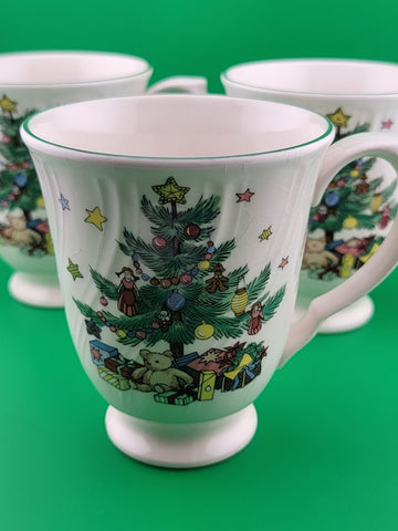 3 Vintage Christmas Mugs Holiday Coffee Cups Happy Holidays Nikko Japan